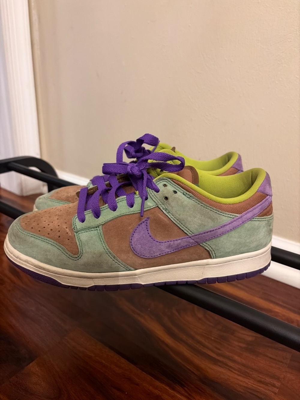 Nike Dunk Veneer - Picture 2 of 4